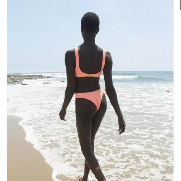 Urban Outfitters | NWT Seersucker Underwire Bikini Top - Picture 4 of 9